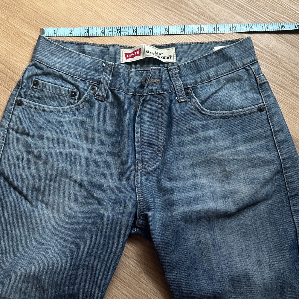 514 Levi's Relaxed Fit Denim Jeans - Classic Blue